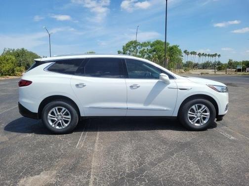 2018 Buick Enclave Essence
