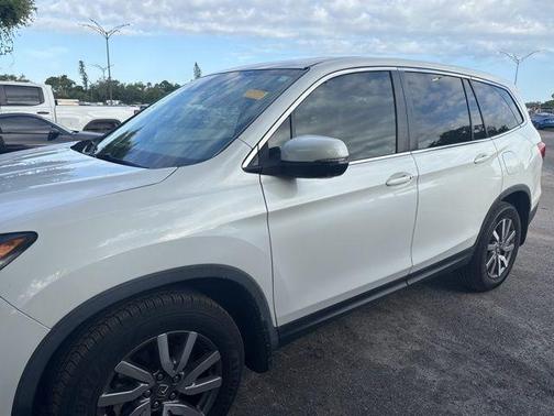 White 2020 Honda Pilot EX-L