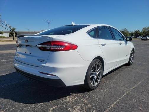 2019 Ford Fusion Hybrid Titanium