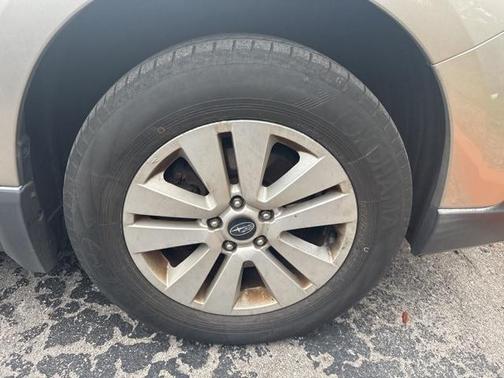 2018 Subaru Outback 2.5i Premium