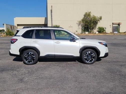 2025 Subaru Forester Hybrid Premium