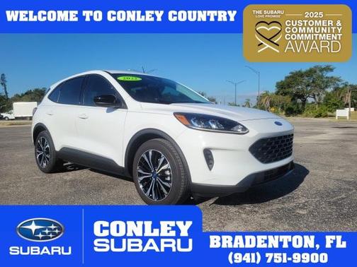 2022 Ford Escape SE