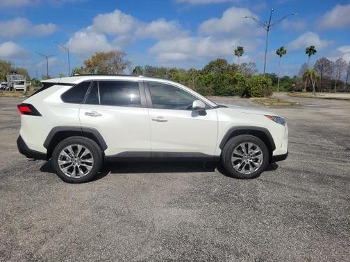 2021 Toyota RAV4 Limited