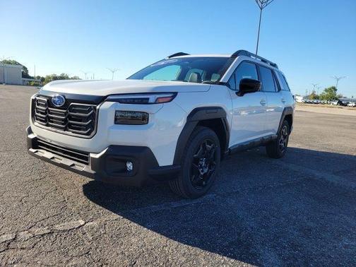 White Pearl 2026 Subaru Outback Limited