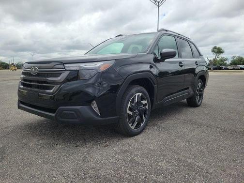 Black / Silver 2026 Subaru Forester Premium