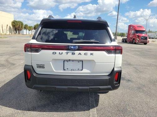 White Pearl 2026 Subaru Outback Premium