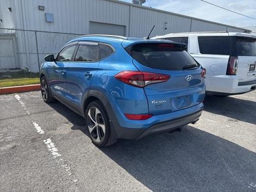 2016 Hyundai TUCSON Sport