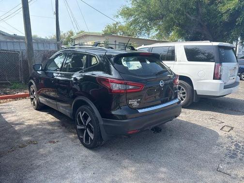2020 Nissan Rogue Sport SL