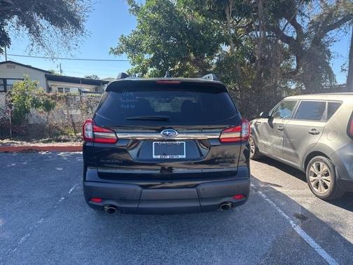 2022 Subaru Ascent Onyx Edition