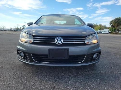 2012 Volkswagen Eos Lux