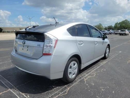 2010 Toyota Prius II