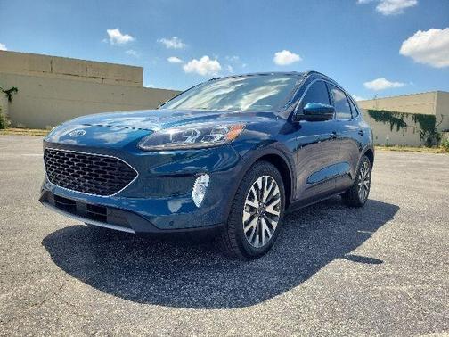 Green Metallic 2020 Ford Escape Titanium Hybrid
