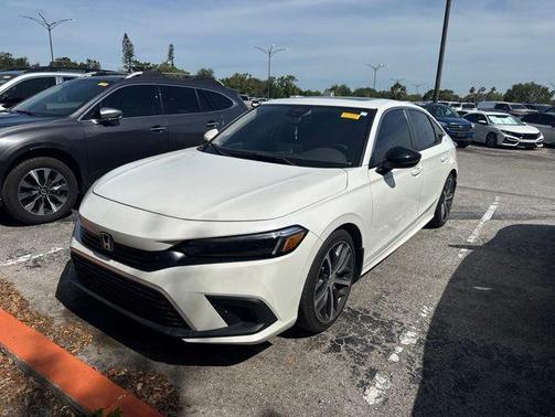 White 2024 Honda Civic Touring