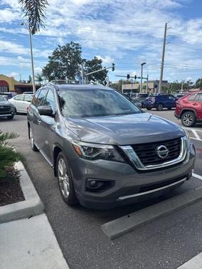 2018 Nissan Pathfinder SL