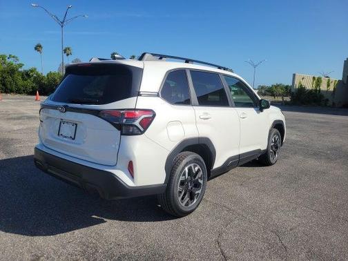 White Pearl 2026 Subaru Forester Premium