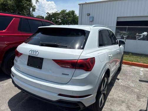 Glacier White Metallic 2020 Audi Q3 45 S line Premium Plus
