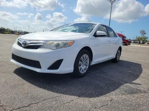 2013 Toyota Camry LE