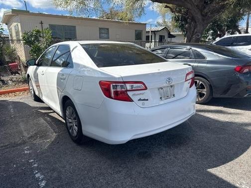 2013 Toyota Camry LE
