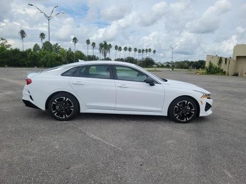 2023 Kia K5 GT-Line