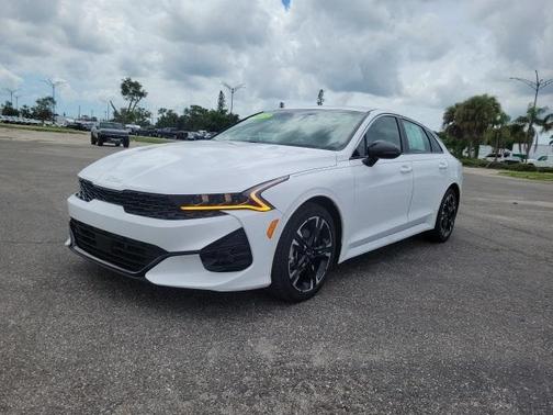 2023 Kia K5 GT-Line