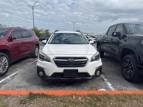 2019 Subaru Outback 2.5i Premium