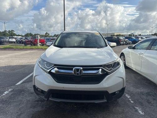 White 2018 Honda CR-V EX