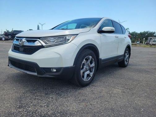 White 2018 Honda CR-V EX