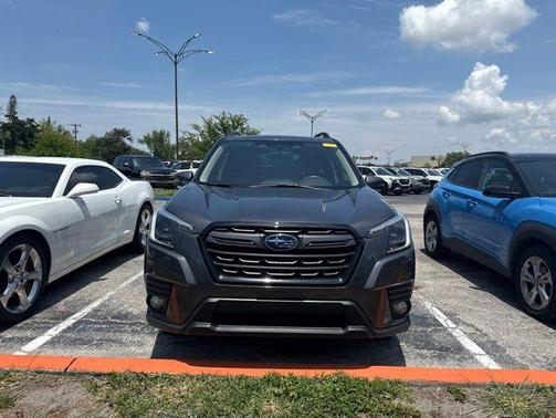 Magnetite Gray Metallic 2023 Subaru Forester Limited