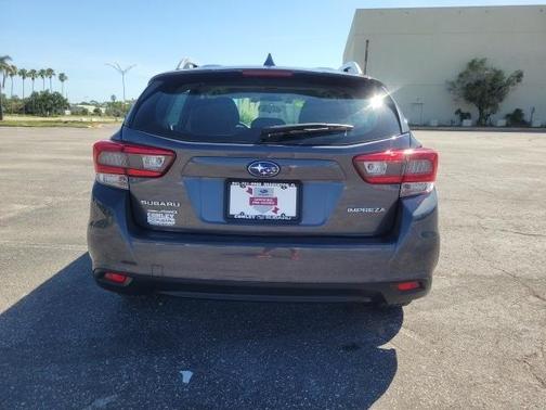 2022 Subaru Impreza Premium