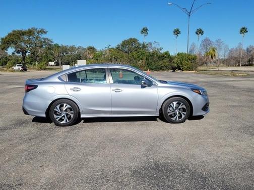 2022 Subaru Legacy Premium