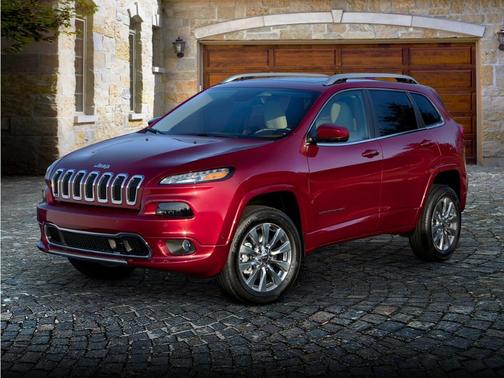 Diamond Black 2017 Jeep Cherokee Overland
