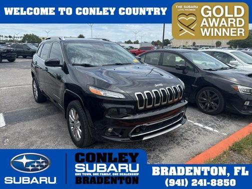 Diamond Black 2017 Jeep Cherokee Overland