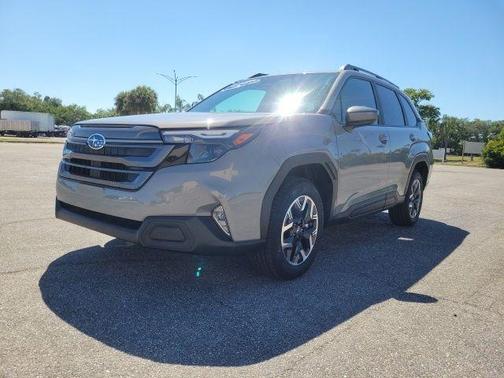 Riverrock Green 2026 Subaru Forester Premium