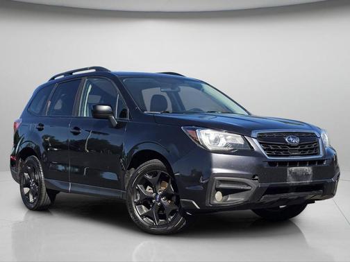 Dark Gray Metallic 2018 Subaru Forester 2.5i Premium Black Edition