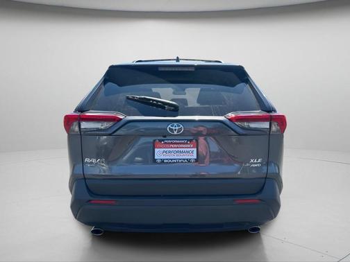 Magnetic Gray Metallic 2024 Toyota RAV4 XLE