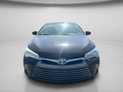 Midnight Black Metallic 2017 Toyota Camry LE