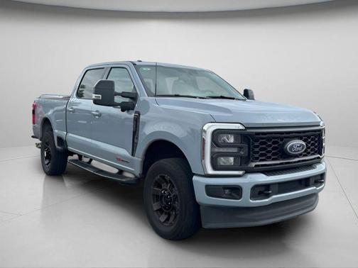 Glacier Gray Metallic TriCoat 2024 Ford F-350 Lariat