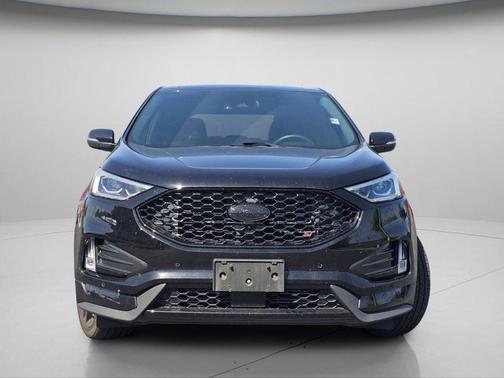 Agate Black Metallic 2022 Ford Edge ST