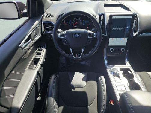 Agate Black Metallic 2022 Ford Edge ST