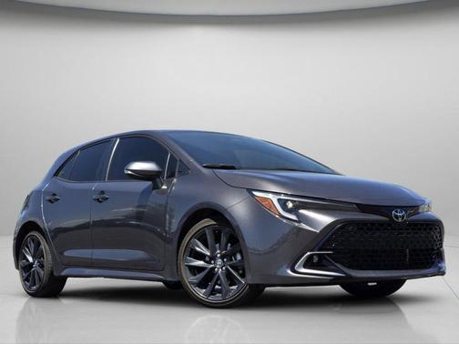 Magnetic Gray Metallic 2024 Toyota Corolla XSE