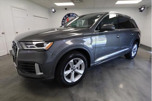 2022 Audi Q7 55 Premium