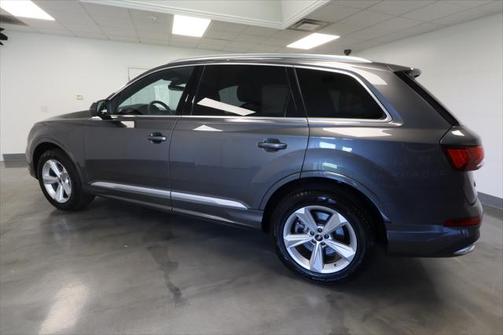 2022 Audi Q7 55 Premium