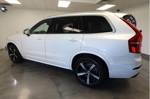 2019 Volvo XC90 T6 R-Design