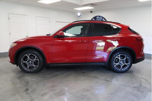 2019 Alfa Romeo Stelvio Ti Sport