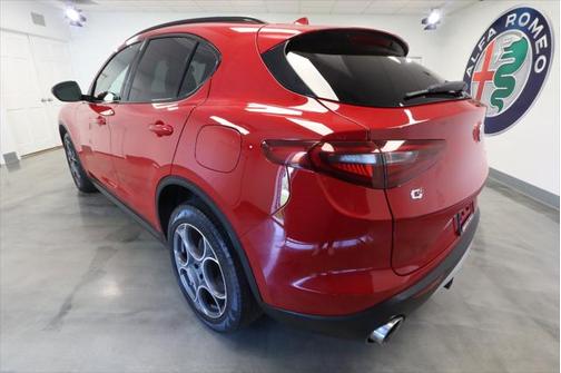 2019 Alfa Romeo Stelvio Ti Sport