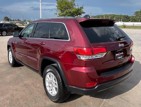 Velvet Red Pearlcoat 2020 Jeep Grand Cherokee Laredo