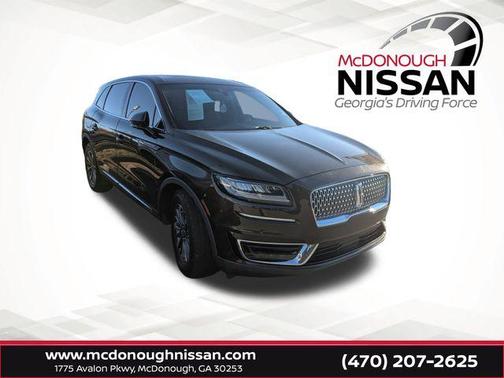 2019 Lincoln Nautilus Select