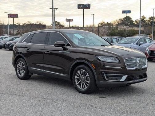 2019 Lincoln Nautilus Select