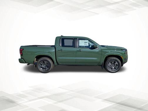 2025 Nissan Frontier SV