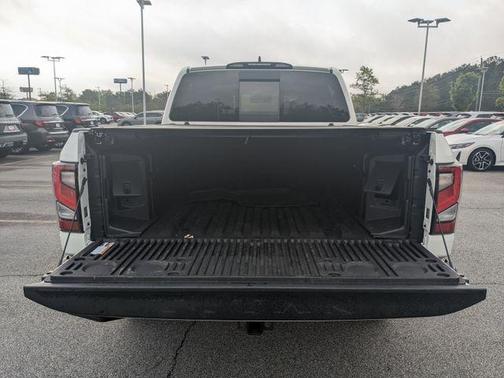 2023 Nissan Titan Platinum Reserve